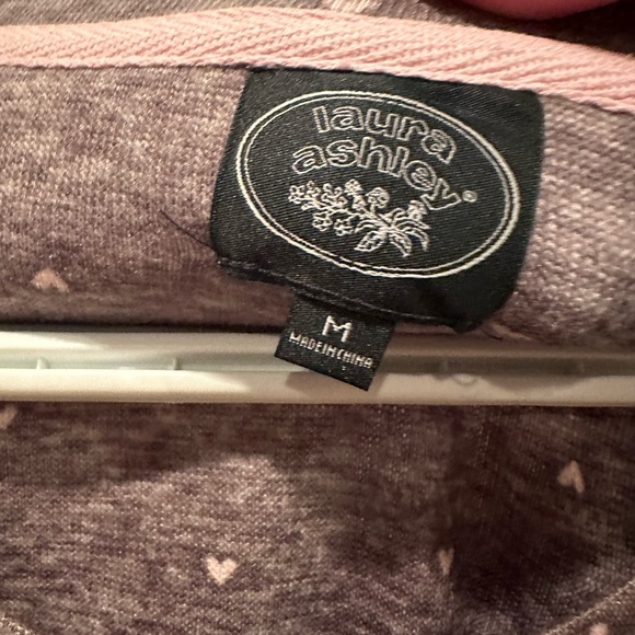 Gray Nightgown - Picture 4 of 5